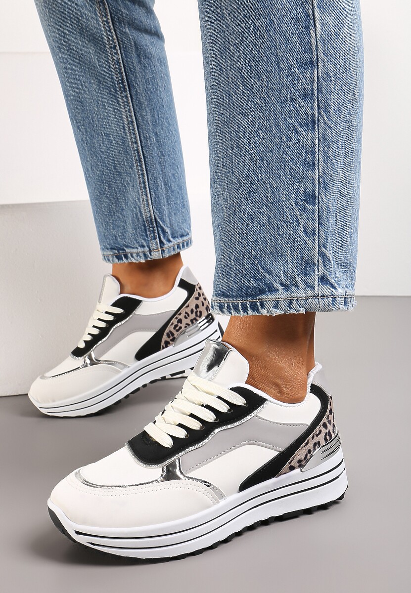 Białe Sneakersy na Wysokiej Podeszwie z Błyszczącymi Wstawkami Lovana