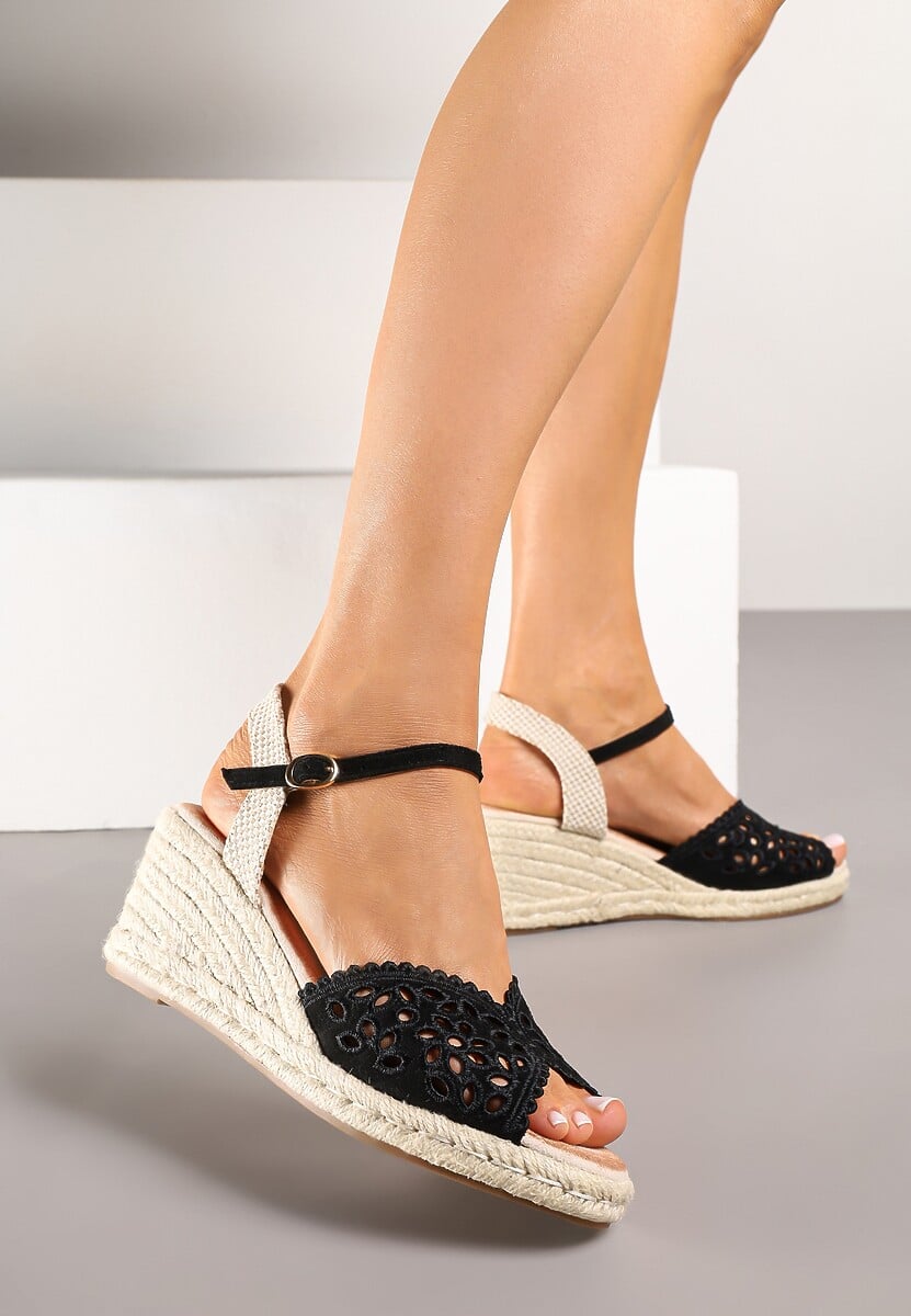 Czarne Sandały na Koturnie z Plecionki z Ażurową Cholewką Fevolesse