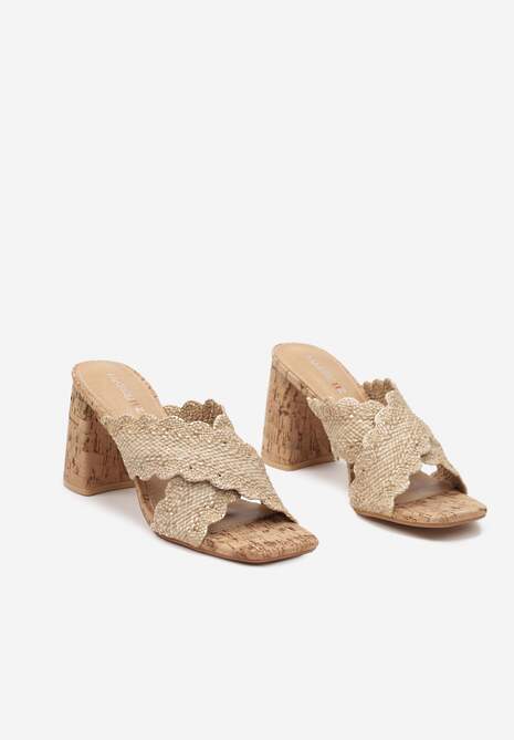 Ciemnobeżowe Klapki z Ekoskóry z Podeszwą z Korka i Plecionymi Paskami Laressa