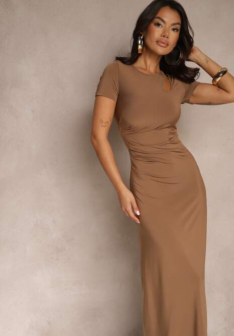 Brązowa Sukienka Bodycon z Marszczeniem w Talii  i Krótkimi Rękawami Aterezza