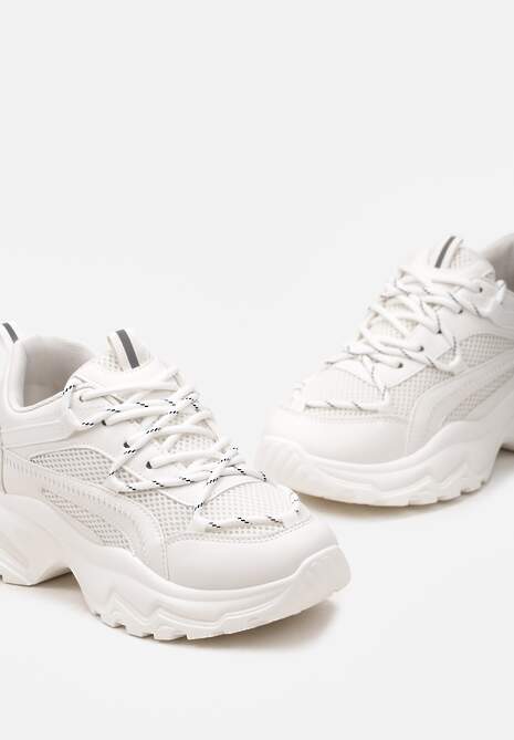 Białe Sneakersy na Masywnej Podeszwie z Siateczkowym Wstawkami i Ozdobnymi Sznurówkami Ollavia