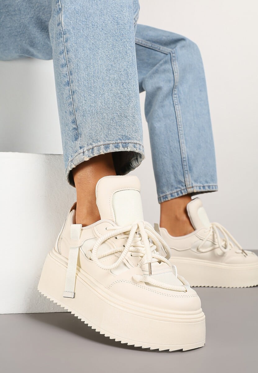 Beżowe Sneakersy na Platformie Ozdobione Sznurowaniem Vilvia