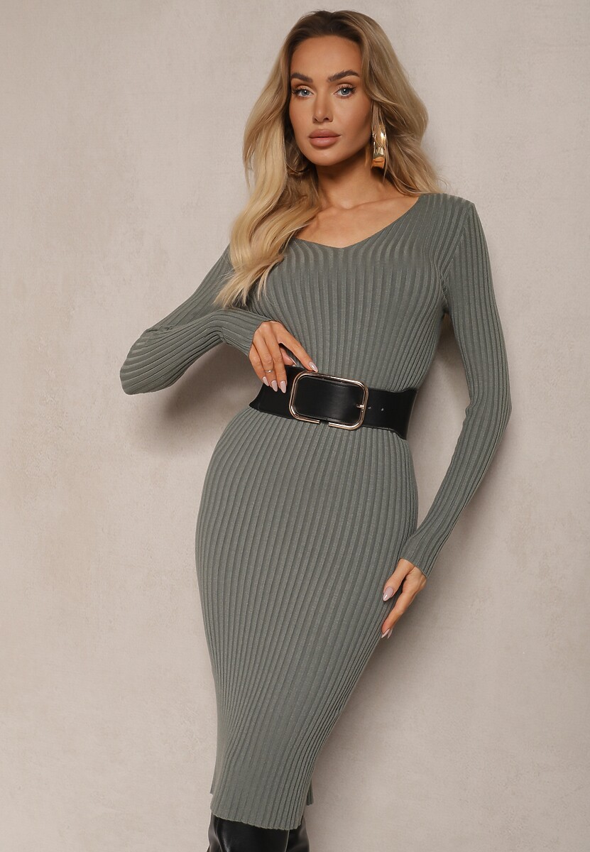 Ciemnozielona Dopasowana Sukienka z Prążkowanej Dzianiny z Wełną i Kaszmirem z Dekoltem w Serek Vaielle