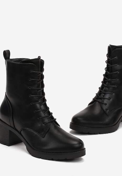 Czarne Botki na Niskim Słupku Zenaide