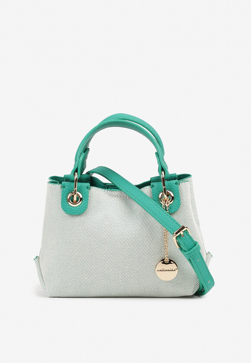 Czarna Torebka o Klasycznym Kształcie z Rączką i Paskiem Ozdobiona Zawieszką Elathia