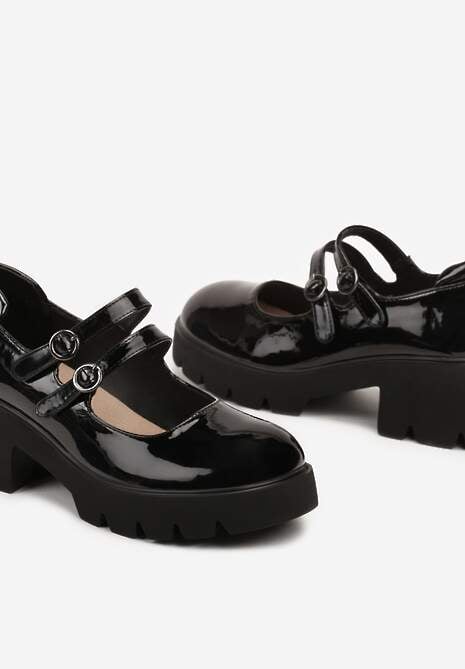 Czarne Półbuty Lakierowane na Słupku z Ozdobnymi Sprzączkami Ivathraea