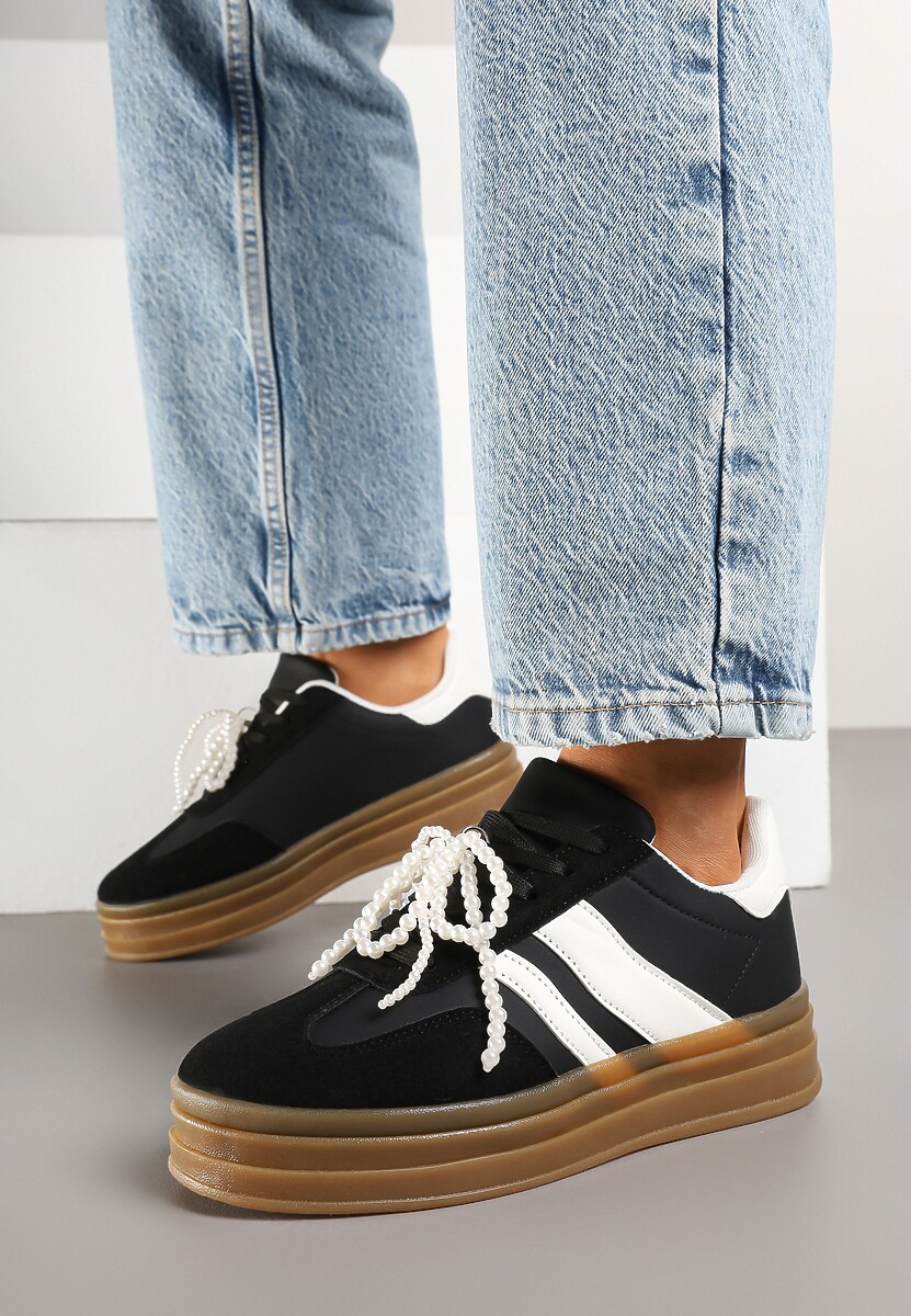 Czarne Sneakersy na Grubej Podeszwie z Ozdobnymi Odpinanymi Perłami Ajovia