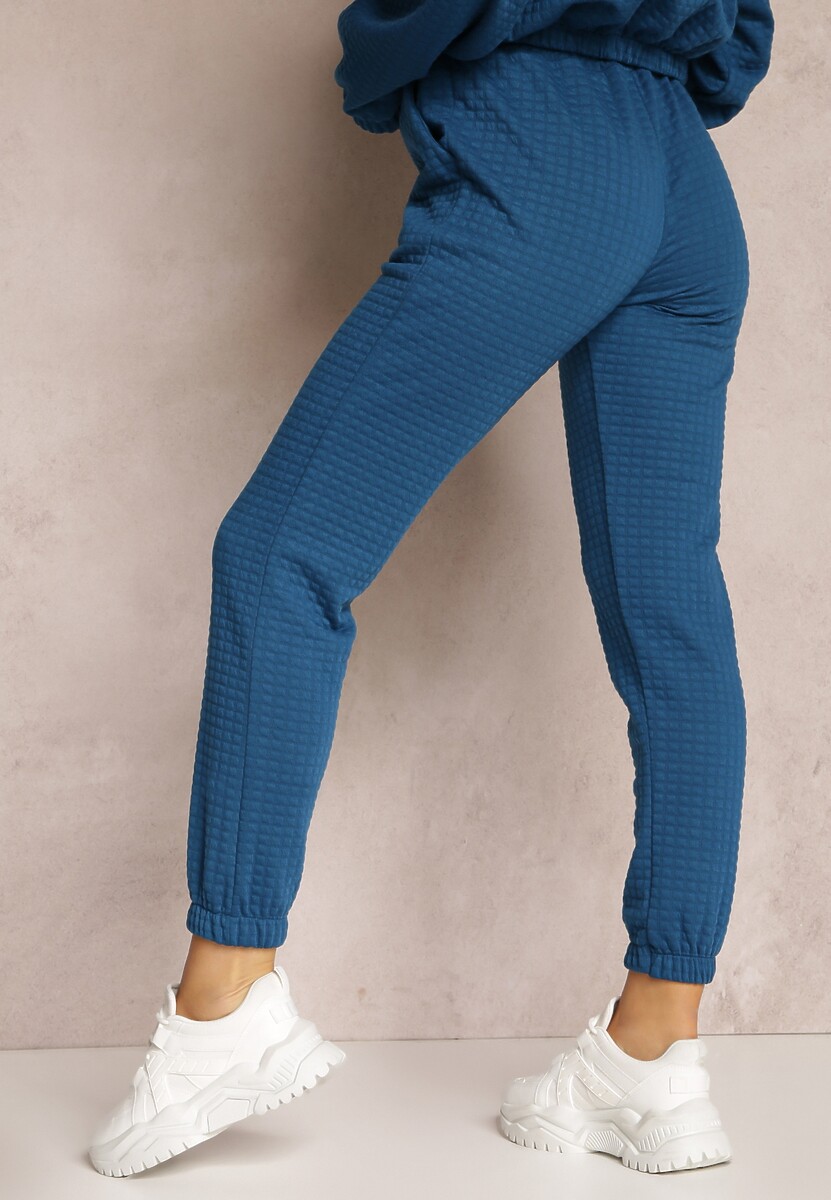 Ciemnoniebieskie Spodnie Dresowe z Tłoczeniem Alase