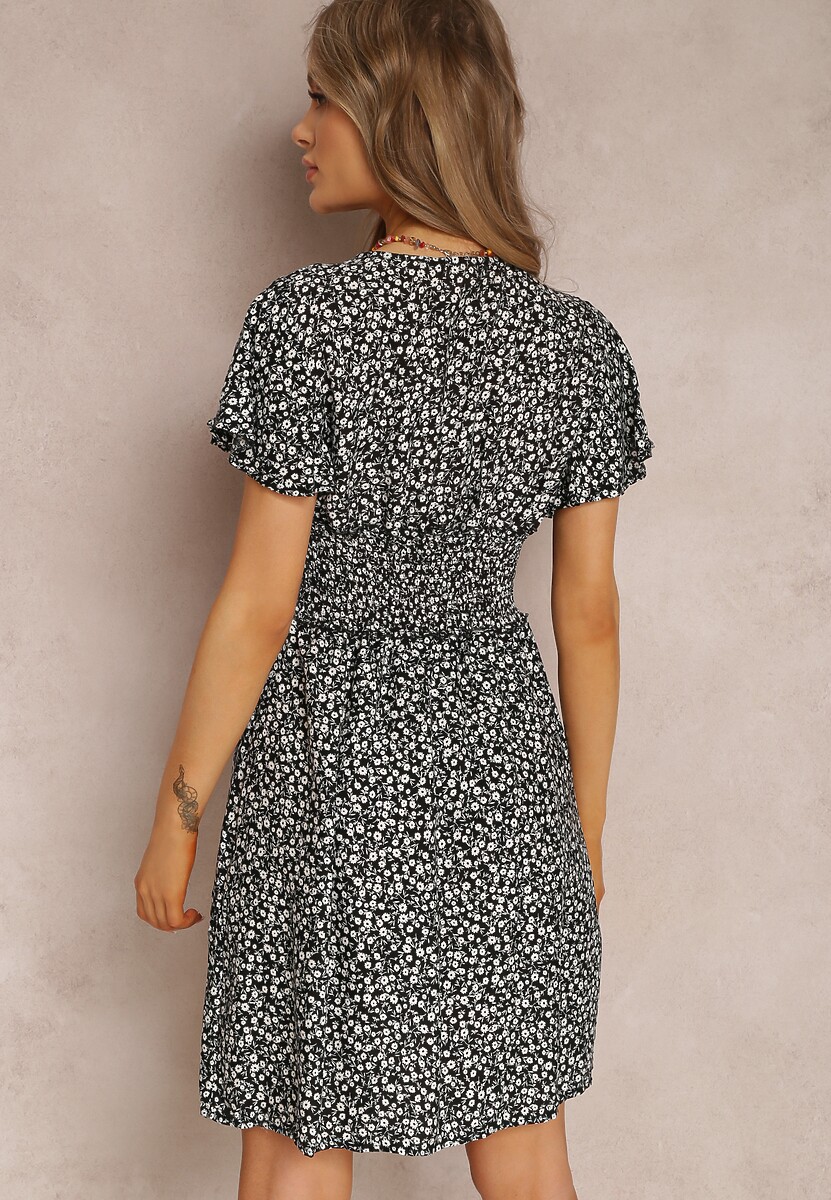 Czarna Sukienka Amarhaia