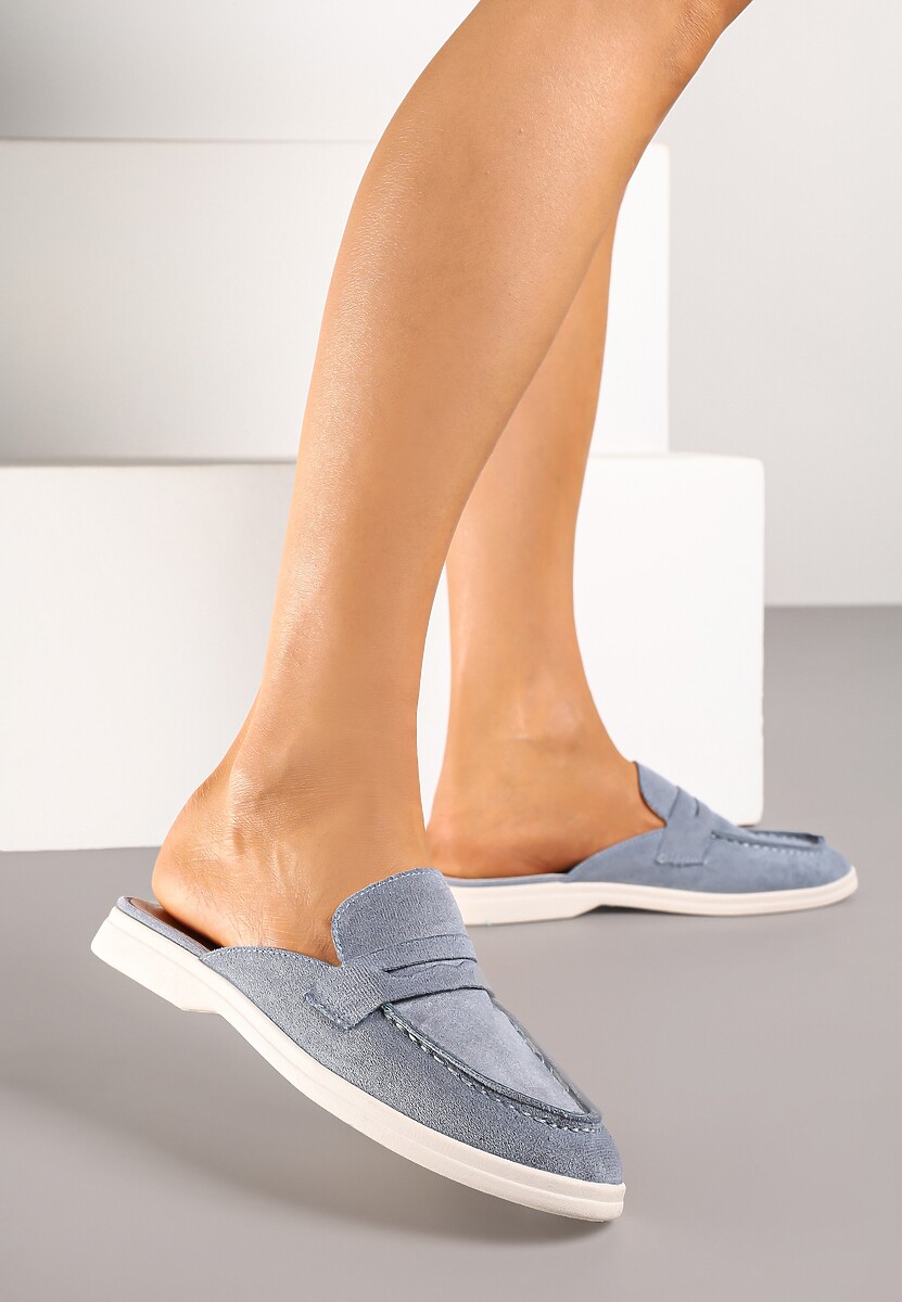 Niebieskie Klapki w Stylu Muli Ozdobione Przeszyciami Firarelle