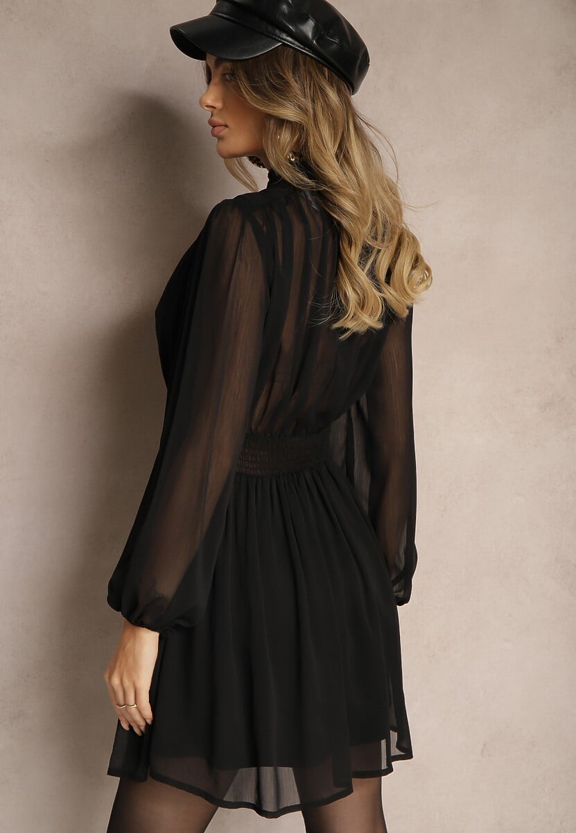 Czarna Rozkloszowana Sukienka z Półprzeźroczystymi Wstawkami i Stójką Gelabine