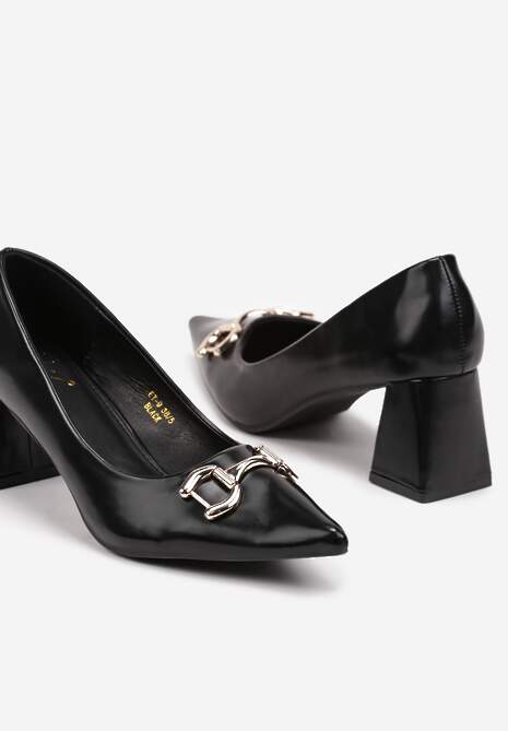 Czarne Czółenka na Stożku z Ozdobną Klamrą Sisimara