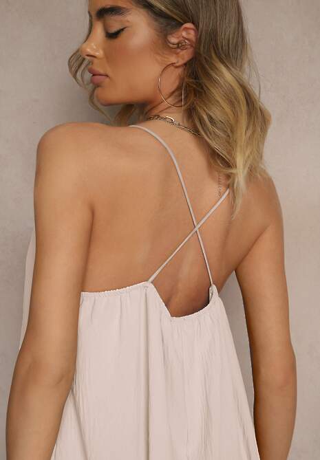 Jasnoróżowa Sukienka o Rozkloszowanym Kroju z Odkrytymi Plecami Tulio