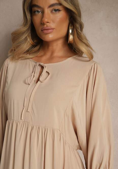 Beżowa Wiskozowa Sukienka o Rozkloszowanym Kroju Wiązana przy Dekolcie Tilvessa