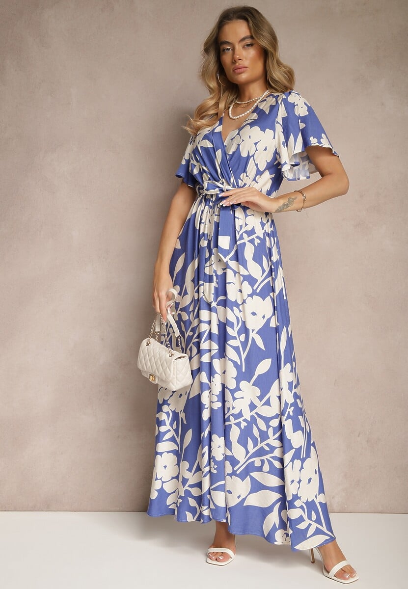 Niebieska Wiskozowa Sukienka Rozkloszowana w Kwiaty z Paskiem Flornelia