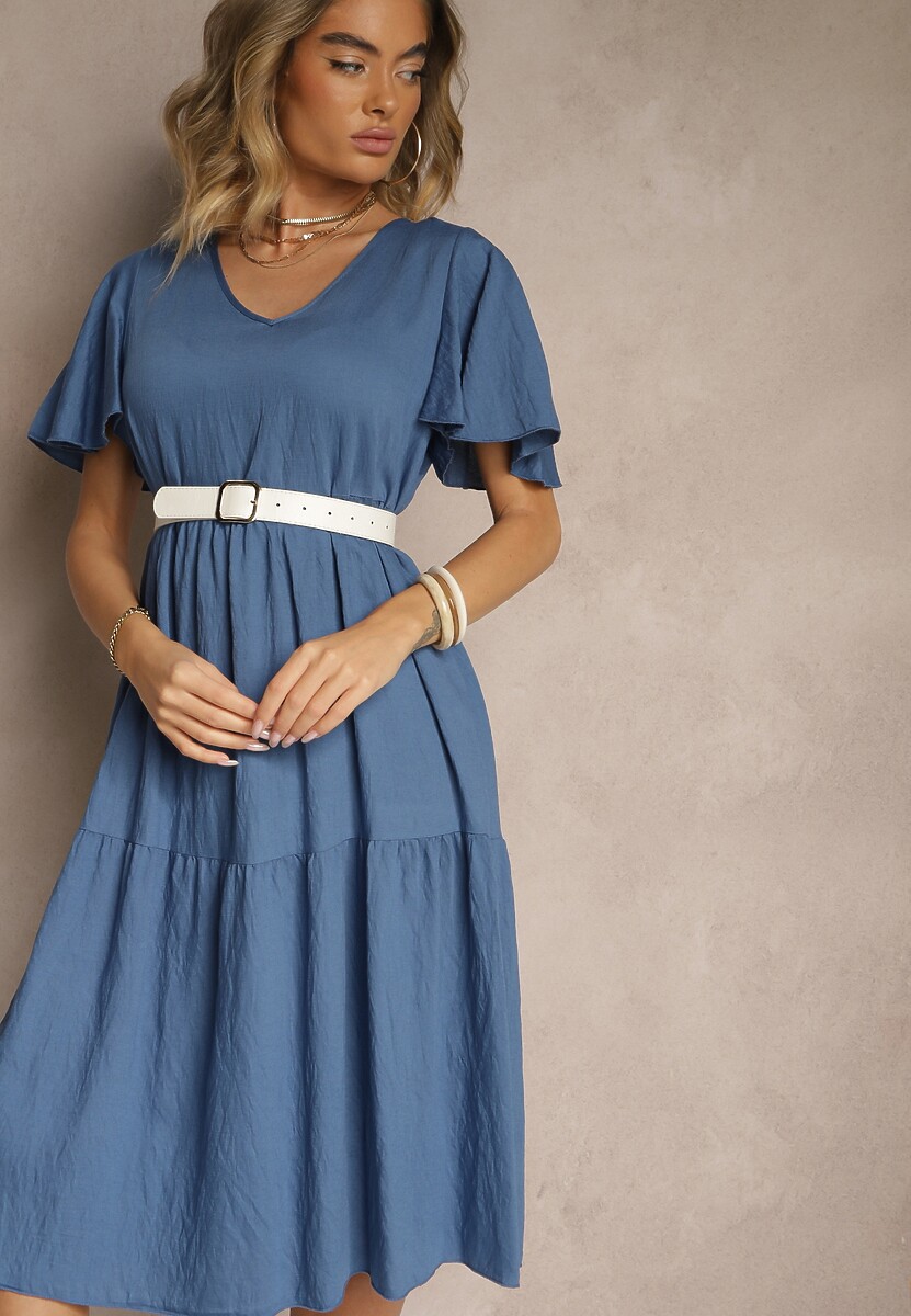 Biała Rozkloszowana Sukienka z Wiskozy z Dekoltem w Serek Natasella