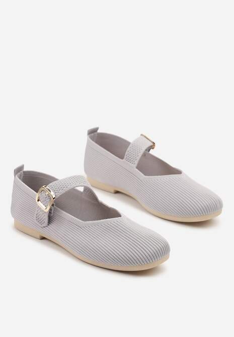 Szare Balerinki Ozdobione Paskiem Avanellia