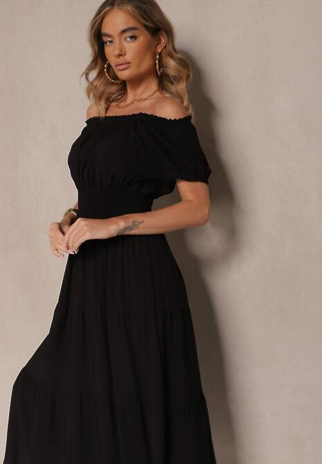 Czarna Rozkloszowana Sukienka z Gumką w Talii i Dekoltem w Kształcie Łódki Miratela