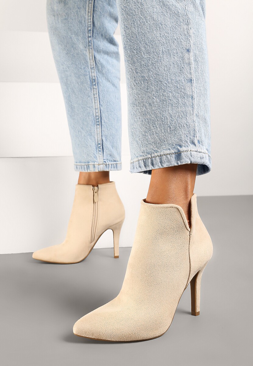 Jasnobeżowe Botki na Szpilce ze Szpiczastym Noskiem Yegene