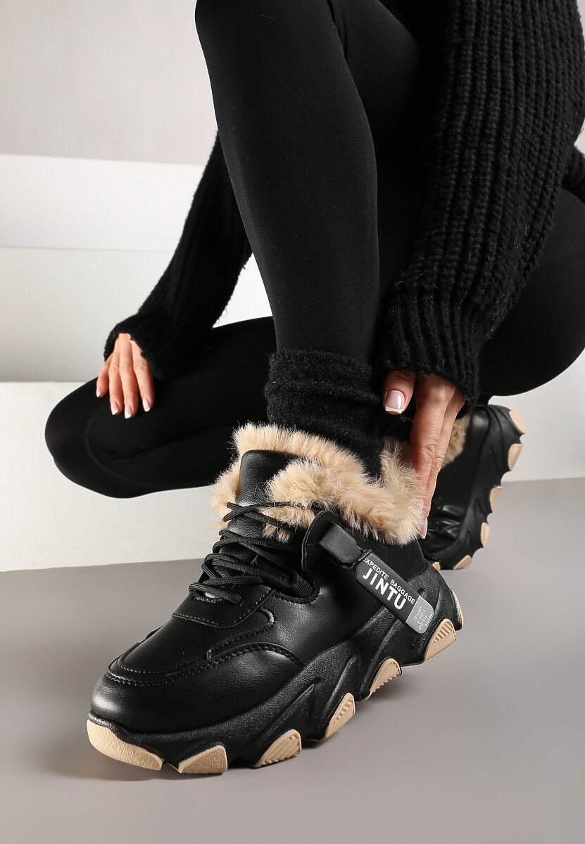 Czarne Sneakersy Przed Kostkę na Płaskiej Grubej Podeszwie z Ociepleniem ze Sztucznego Futerka Borrolla