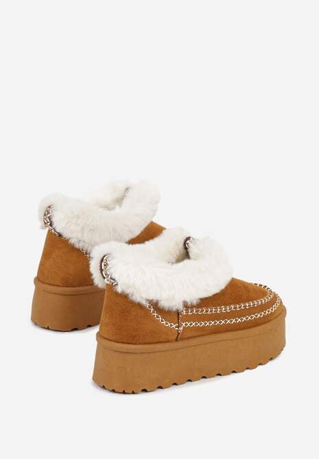 Brązowe Śniegowce na Platformie Ozdobione Futerkiem i Przeszyciami Linerva