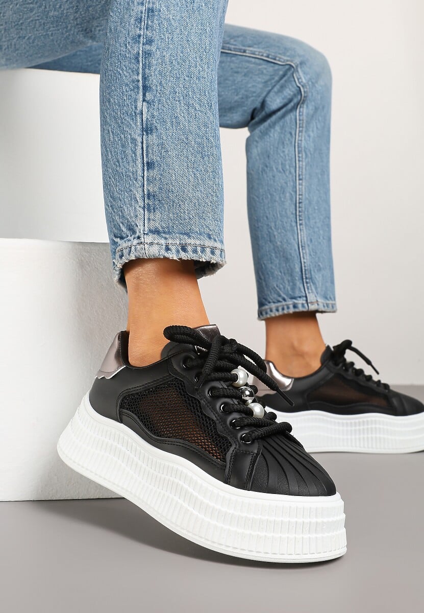Czarne Sneakersy na Tłoczonej Platformie Elazia