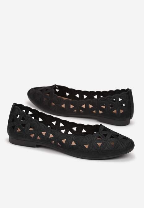 Czarne Płaskie Balerinki z Ażurowymi Zdobieniami Olare