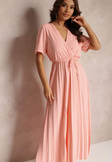 Różowa Rozkloszowana Sukienka Plisowana z Wiązanym Paskiem Eilemona