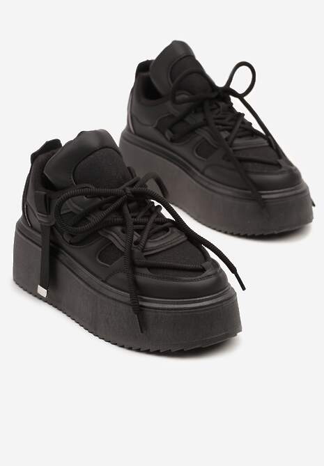Czarne Sneakersy na Platformie Ozdobione Sznurowaniem Vilvia