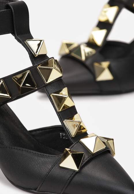 Czarne Sandały na Szpilce z Ćwiekami i Szpiczastym Noskiem Omalia