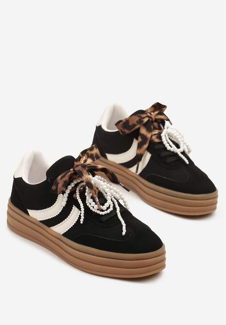 Czarne Sneakersy Tenisówki na Tłoczonej Platformie Ozdobione Perłami Ashinne