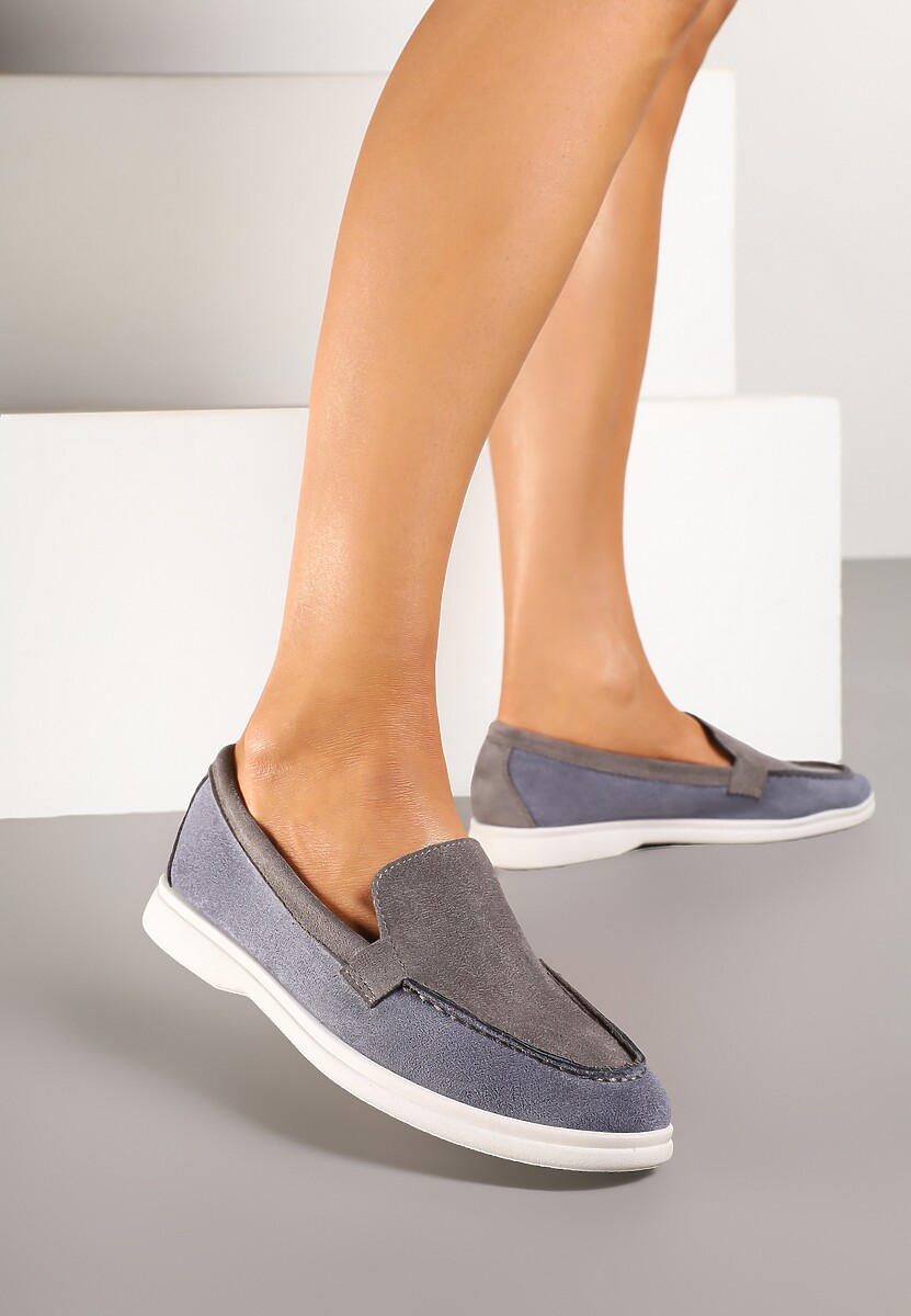 Szaro-Niebieskie Mokasyny Ozdobione Przeszyciami Fonaleia