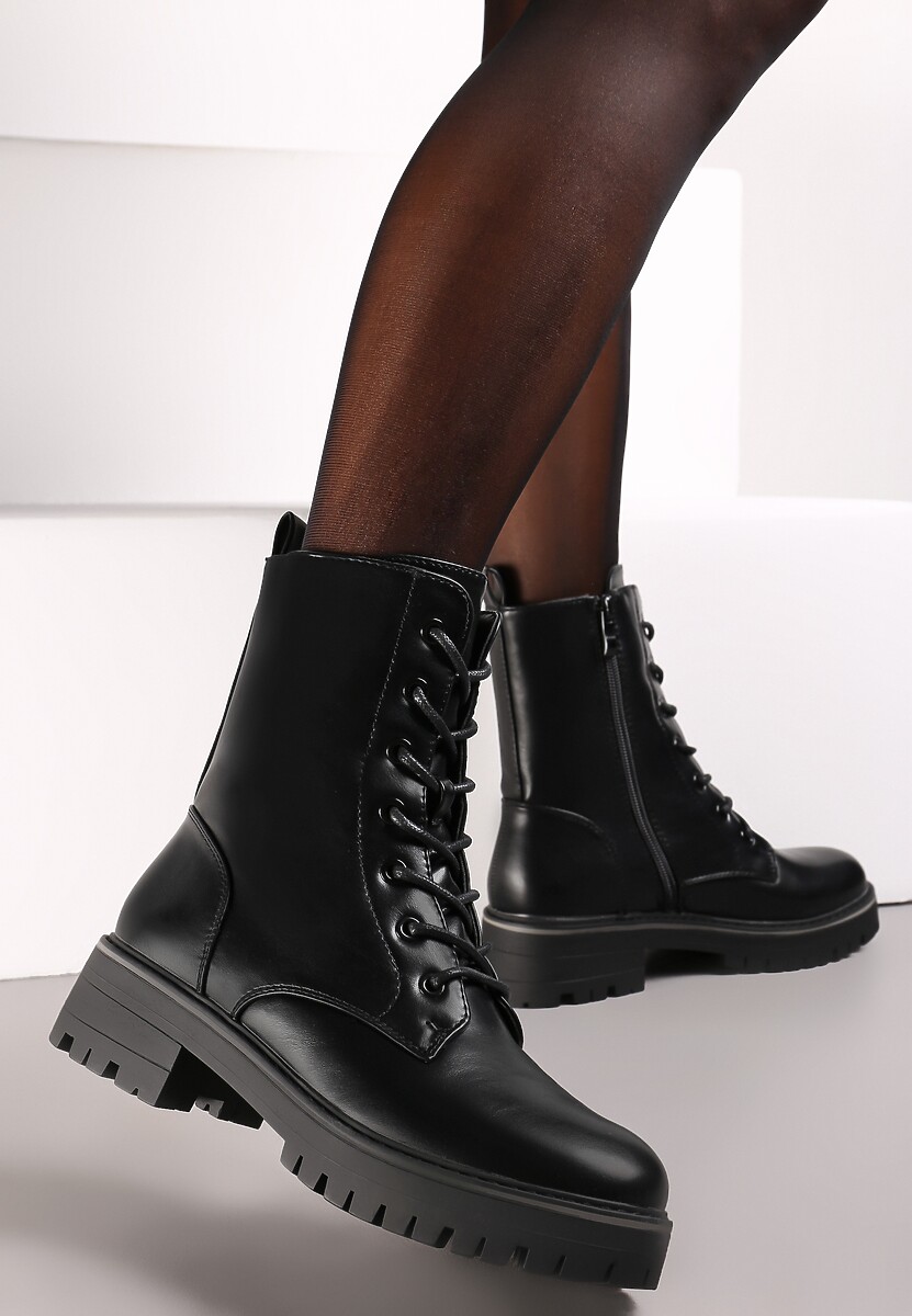 Czarne Botki Workery Ocieplone z Dodatkowym Sznurowaniem Nomineva