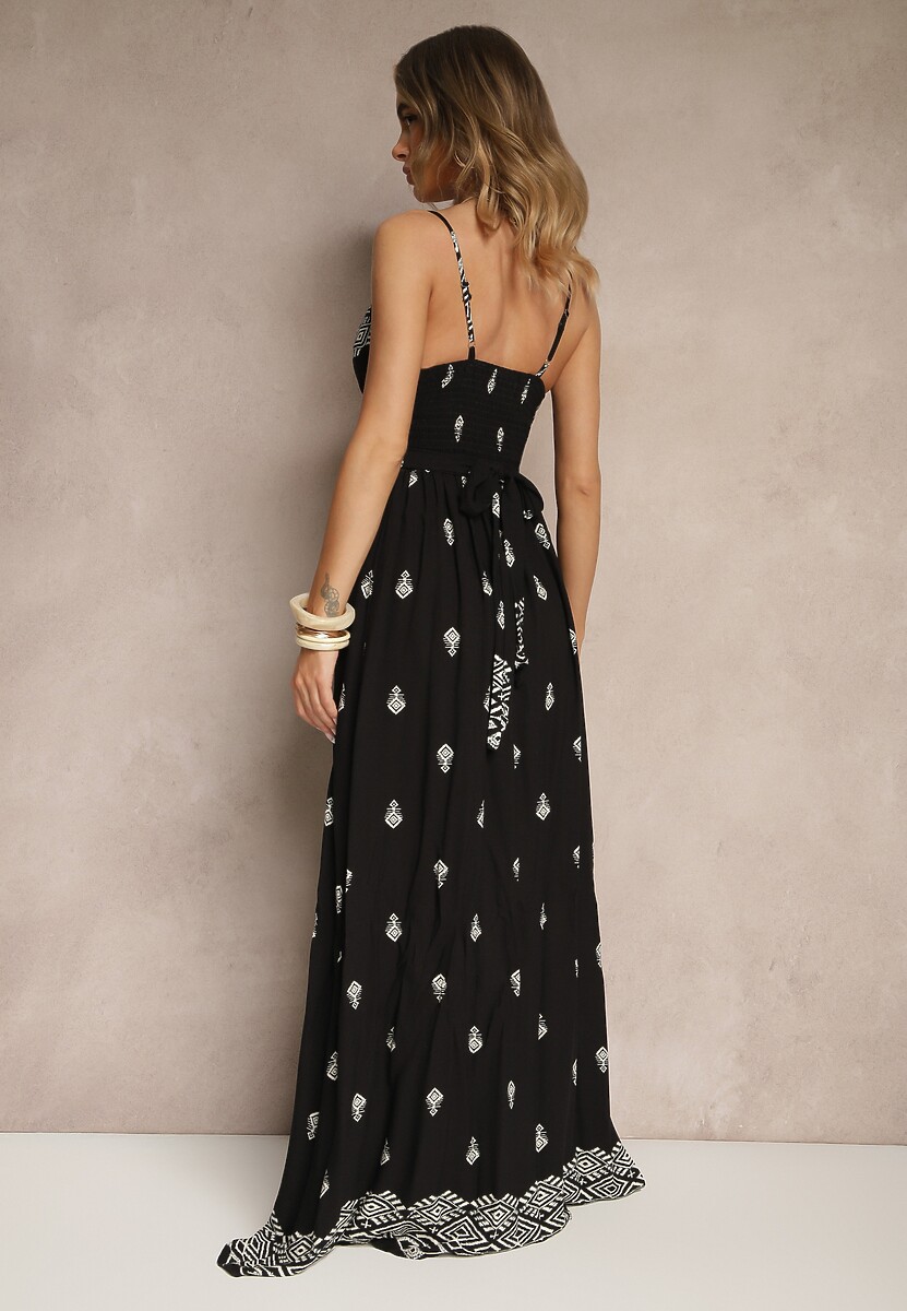 Czarna Kopertowa Sukienka na Ramiączkach z Bawełny z Wiązanym Paskiem Reveesia