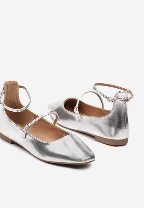 Srebrne Balerinki z Imitacji Skóry na Płaskiej Podeszwie z Dwiema Sprzączkami Rosalalia