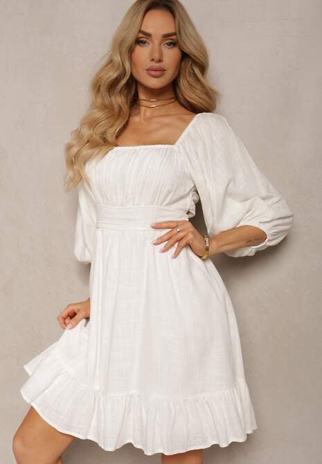 Biała Sukienka z Lnem i Wiskozą Wykończona Podszewką Falbanką i Gumką w Talii Alzemia