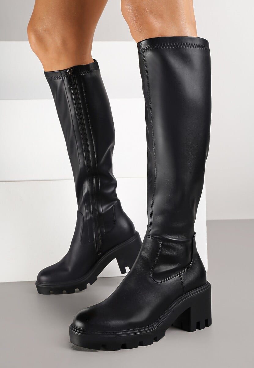 Czarne Kozaki na Słupkowym Obcasie z Przylegającą Cholewką Vemariel