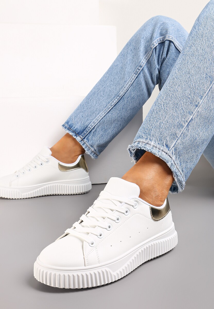 Biało-Złote Sznurowane Sneakersy z Metaliczną Wstawką i Żłobieniami Komparre