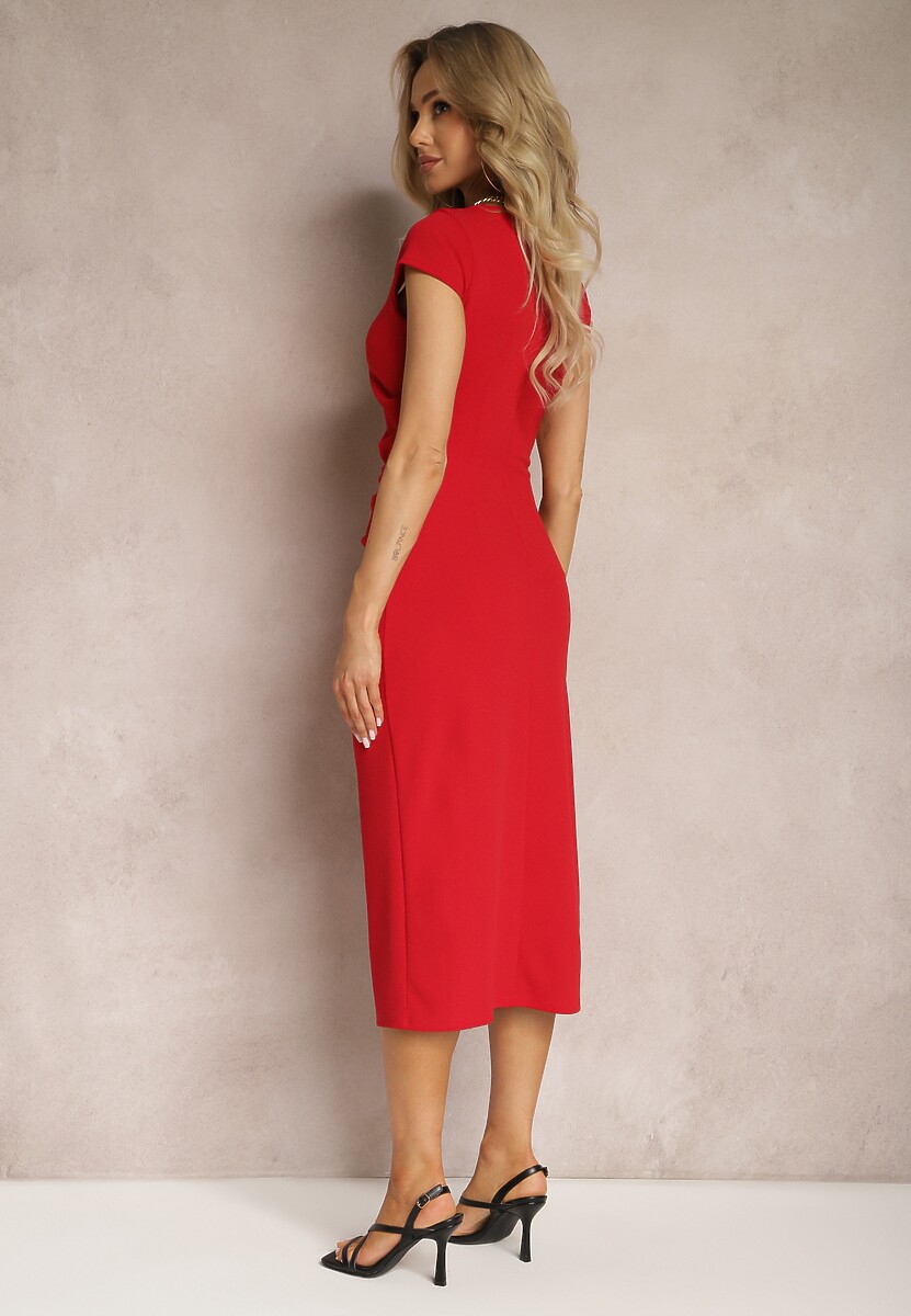 Czerwona Midi Sukienka z Kwadratowym Dekoltem Linerana