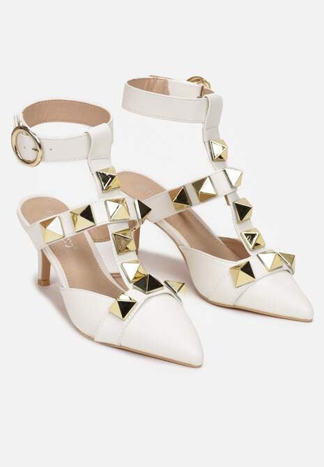 Białe Sandały na Szpilce z Ćwiekami i Szpiczastym Noskiem Omalia