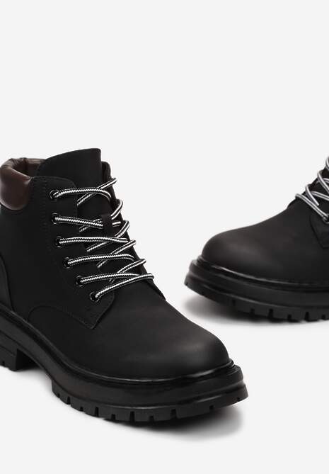 Czarne Traperki z Ociepleniem i Sznurowaniem Almudena