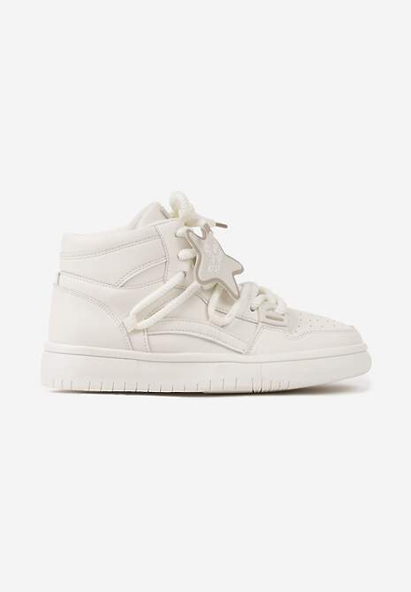 Białe Płaskie Sneakersy za Kostkę Ozdobione Gwiazdą Saveline