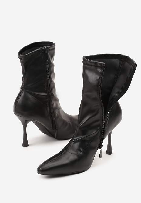 Czarne Botki Vices na Szpilce z Dopasowaną Cholewką Adonella