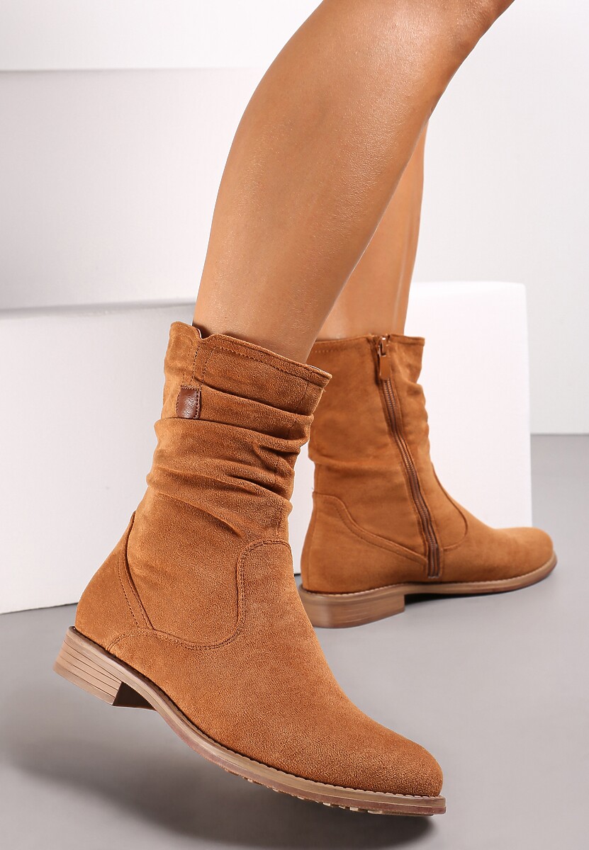Brązowe Botki do Połowy Łydki z Imitacji Zamszu i Marszczoną Cholewką Alemiphae
