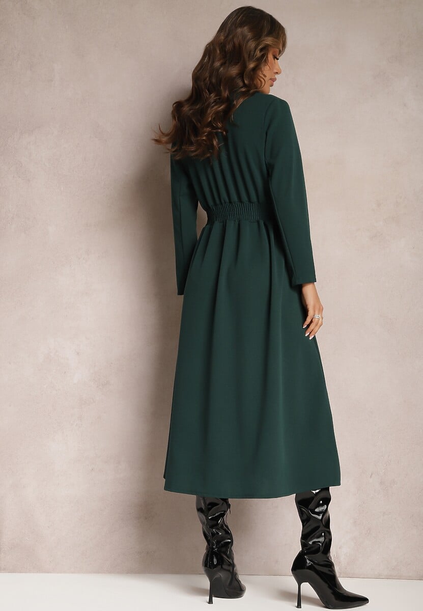 Ciemnozielona Sukienka Midi o Rozkloszowanym Fasonie z Trójkątnym Dekoltem i Gumką w Pasie Lunaia
