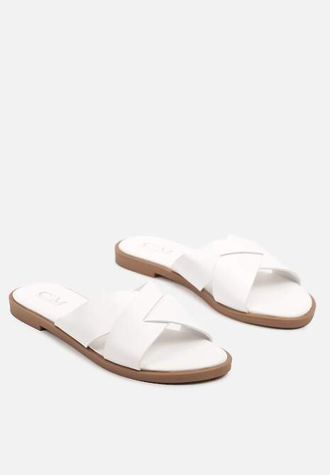 Białe Klapki na Płaskiej Podeszwie z Szerokimi Paskami Fonnara