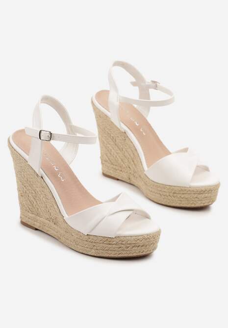Białe Sandały na Plecionej Platformie i Koturnie ze Skórzaną Wkładką Nevama