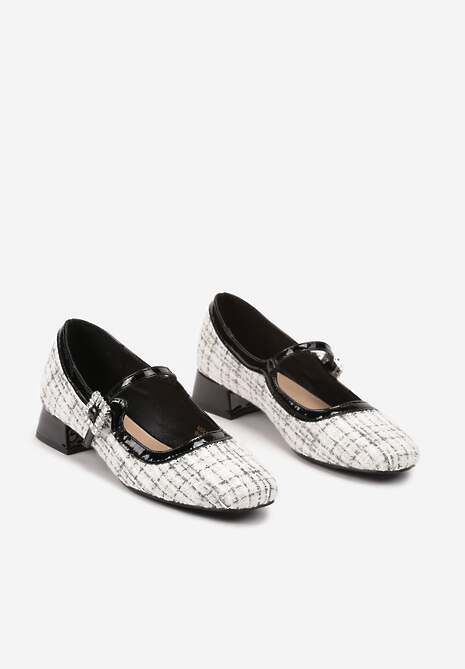 Białe Czółenka Tweedowe na Słupku w Stylu Mary Jane Ozdobione Lakierowanymi Wstawkami Valentta