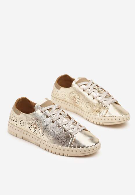 Złote Ażurowe Tenisówki z Ozdobnymi Przeszyciami przy Podeszwie Zarelle