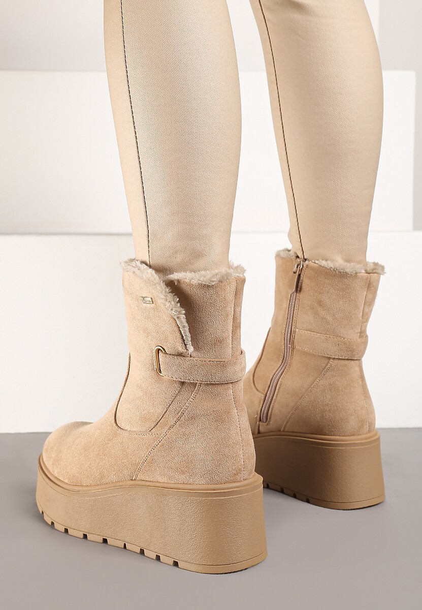 Ciemnobeżowe Botki Ocieplone Futerkiem na Platformie Zinrella